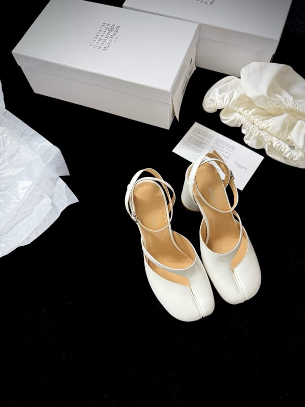 Maison Margiela authentic quality shoes 2025