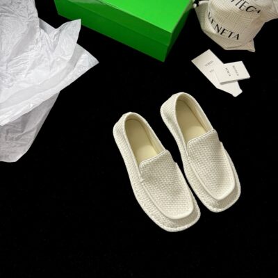 Bottega Veneta authentic quality shoes 2025