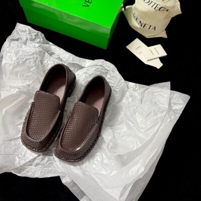 Bottega Veneta authentic quality shoes 2025