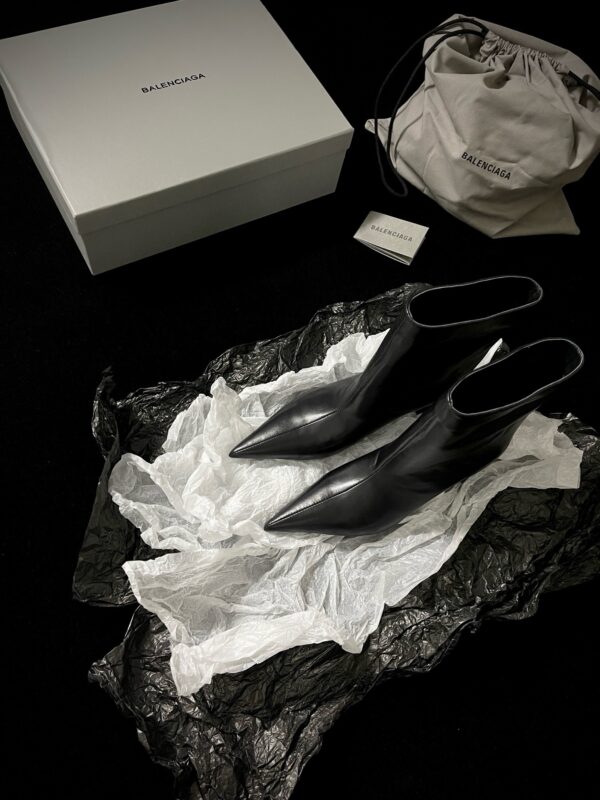 Balenciaga authentic quality boots 2025