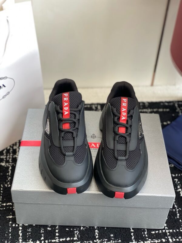 Prada authentic quality sneakers 2025