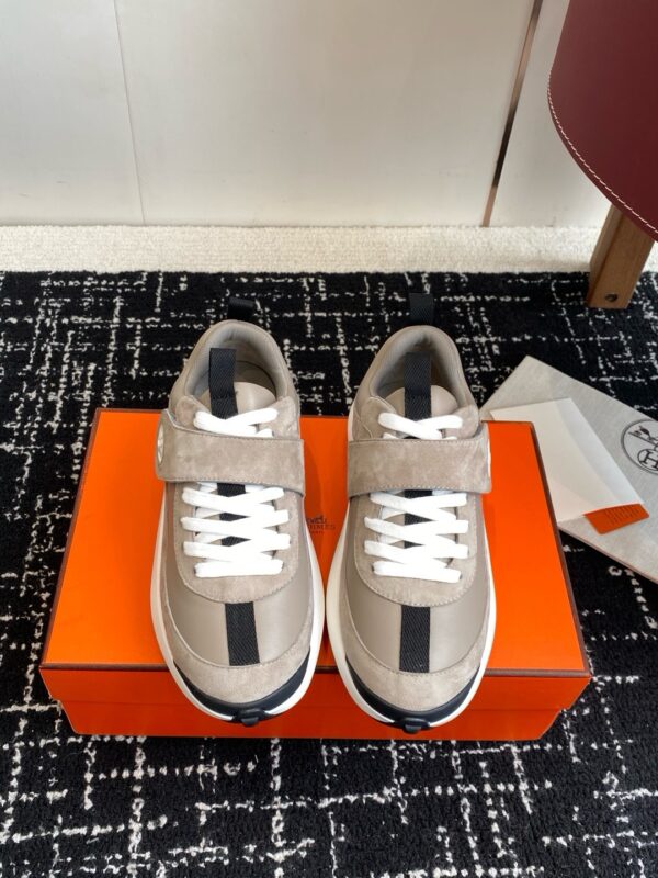 Hermes authentic quality sneakers 2025