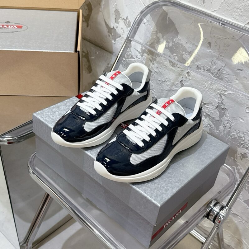 Prada authentic quality sneakers 2025