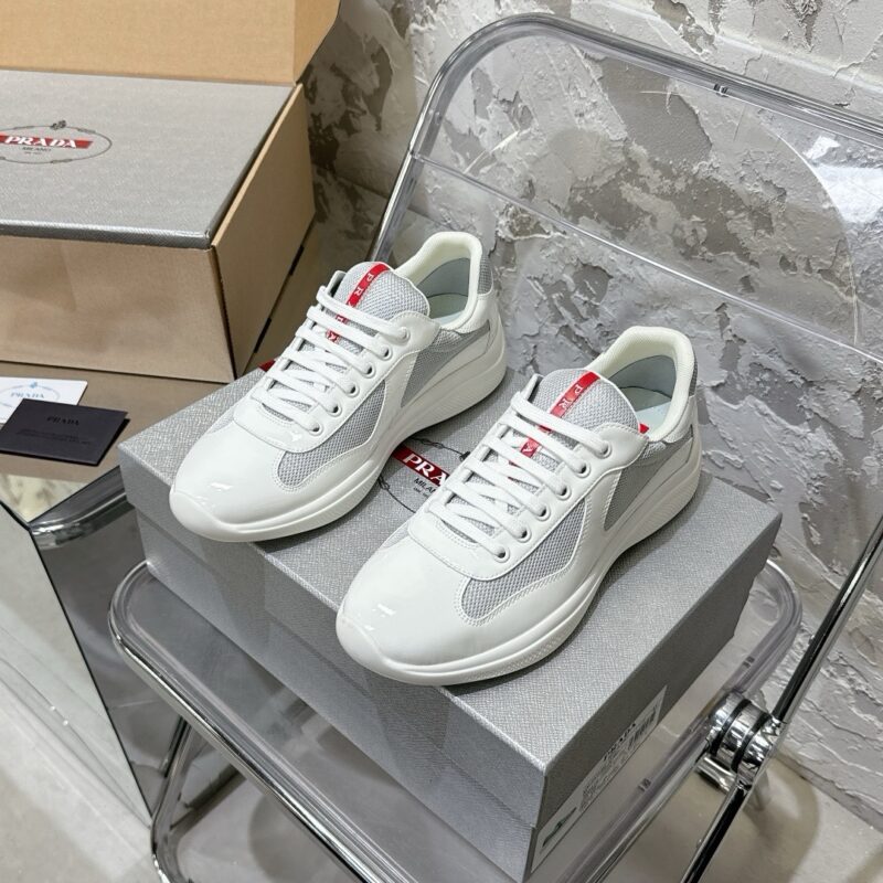 Prada authentic quality sneakers 2025