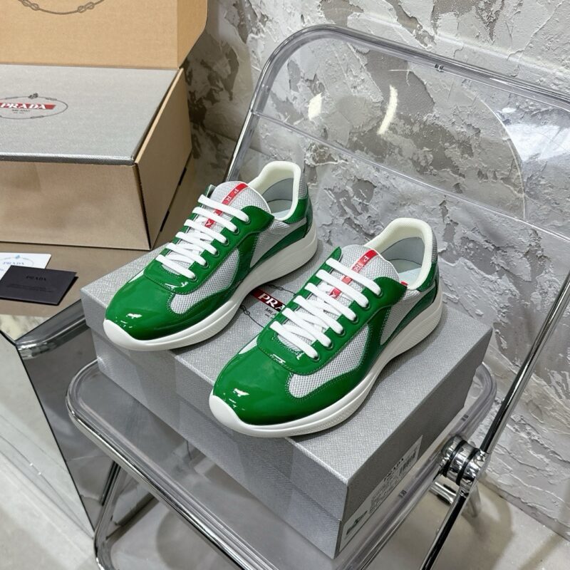 Prada authentic quality sneakers 2025