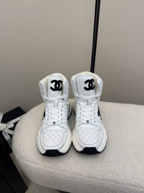 Chanel authentic quality sneakers 2025