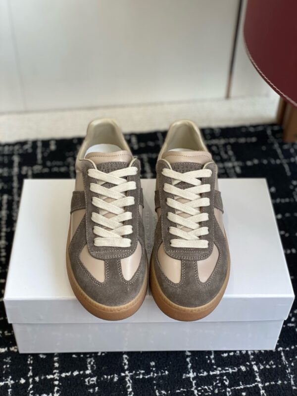 Maison Margiela authentic quality sneakers 2025