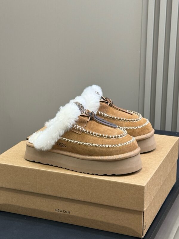 UGG authentic quality shoes 2025