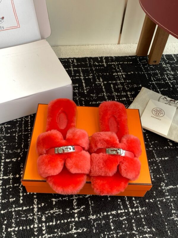 Hermes authentic quality shoes 2025