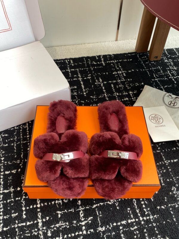 Hermes authentic quality shoes 2025