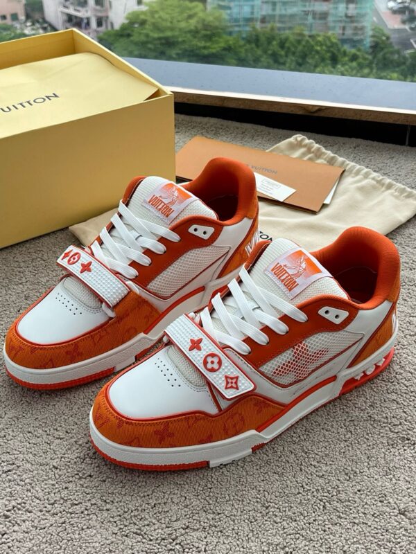 Louis Vuitton authentic quality sneakers 2025