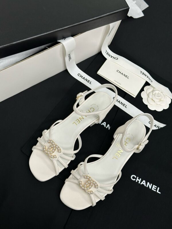 Chanel authentic quality shoes 2025