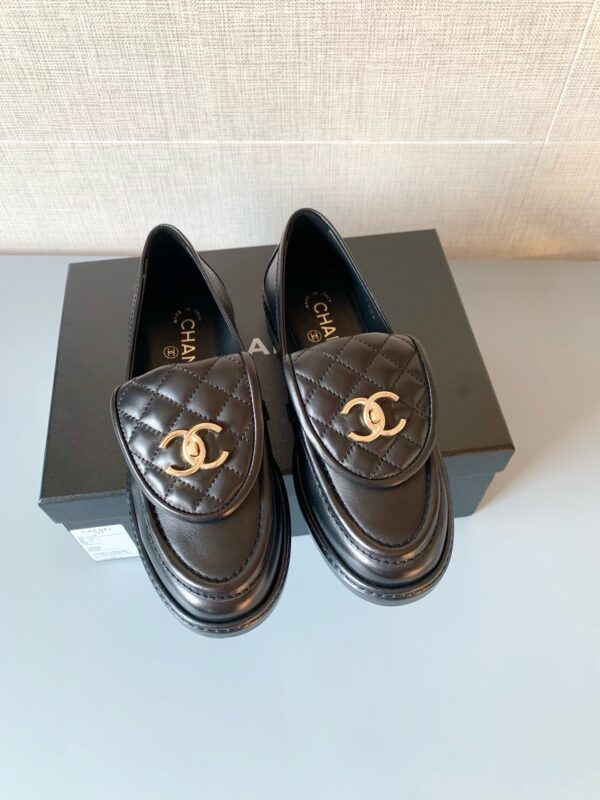Chanel authentic quality shoes 2025