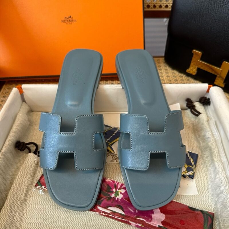 Hermes authentic quality shoes 2025