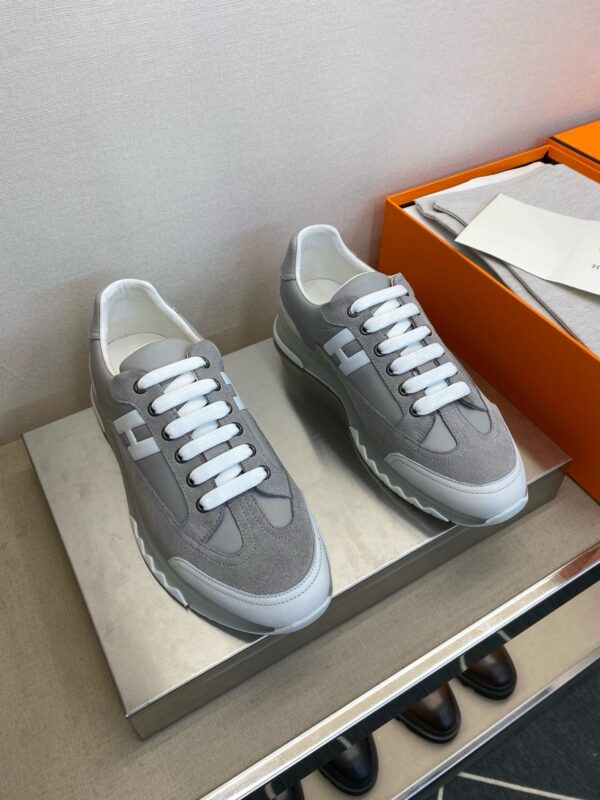 Hermes authentic quality sneakers 2025
