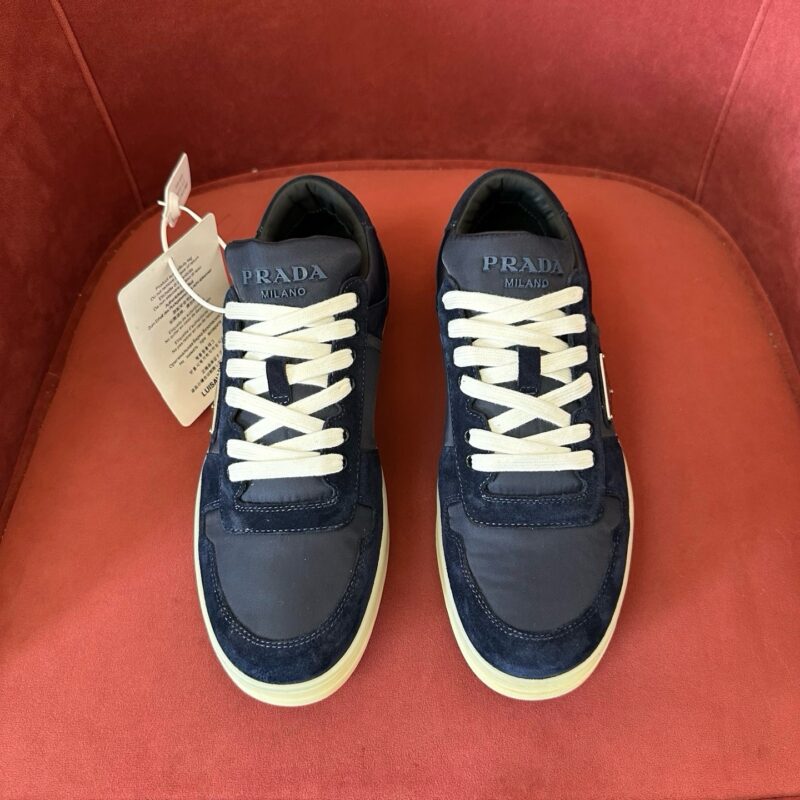 Prada authentic quality sneakers 2025