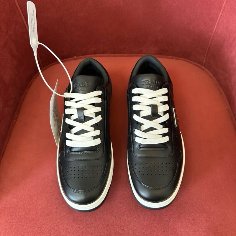 Prada authentic quality sneakers 2025