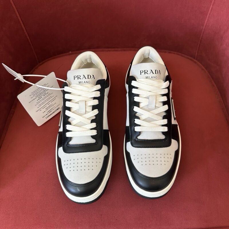 Prada authentic quality sneakers 2025