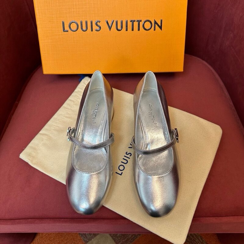 Louis Vuitton authentic quality shoes 2025