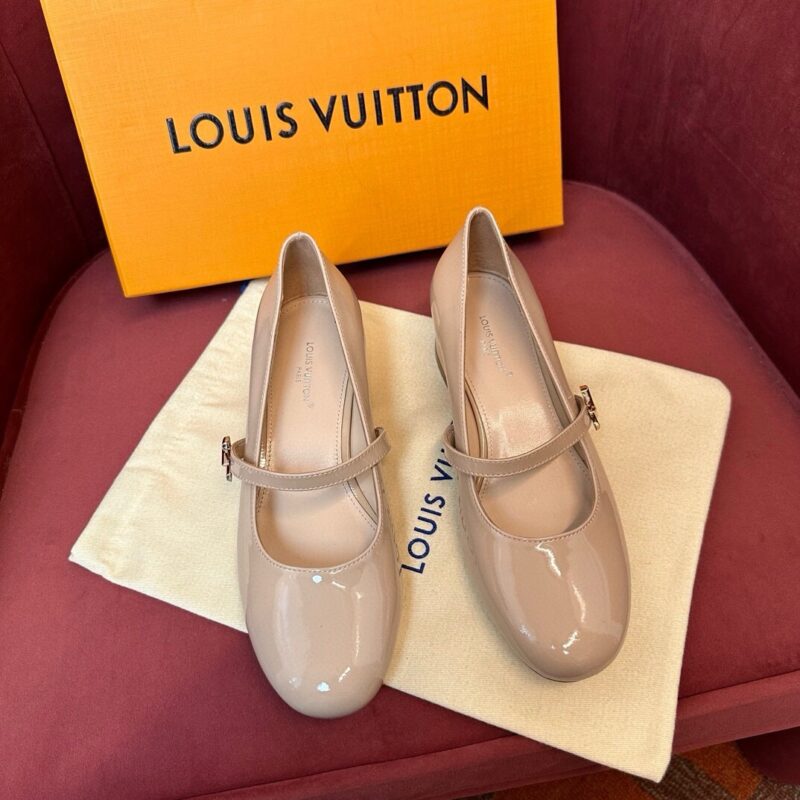Louis Vuitton authentic quality shoes 2025