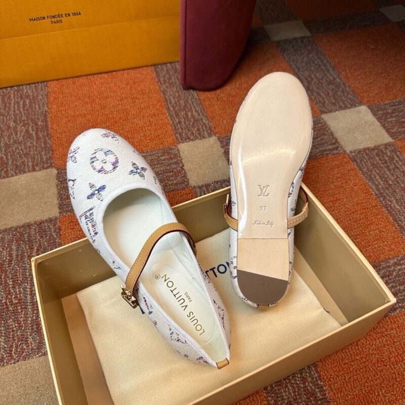 Louis Vuitton authentic quality shoes 2025