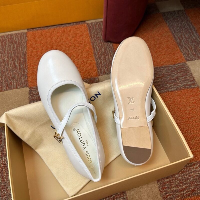 Louis Vuitton authentic quality shoes 2025