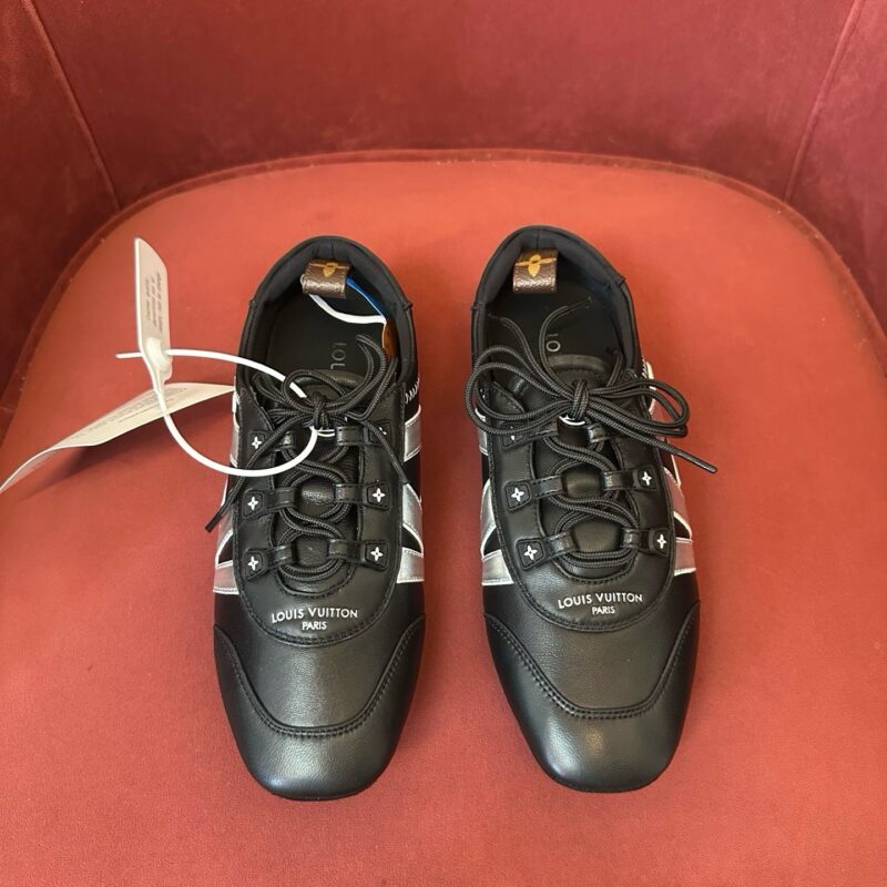 Louis Vuitton authentic quality sneakers 2025