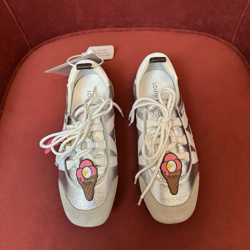 Louis Vuitton authentic quality sneakers 2025