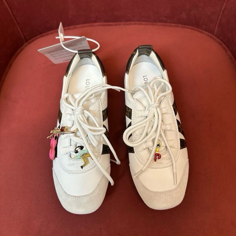 Louis Vuitton authentic quality sneakers 2025