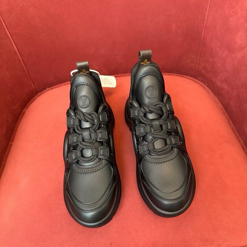 Louis Vuitton authentic quality sneakers 2025