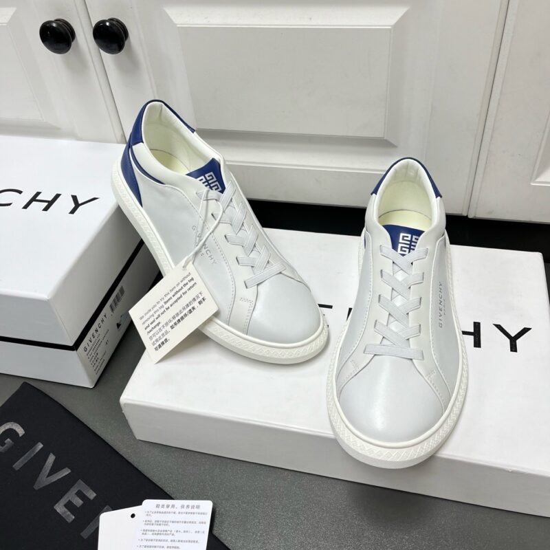 Givenchy authentic quality sneakers 2025