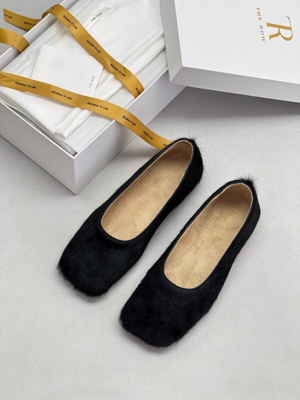 The Row authentic quality shoes 2025