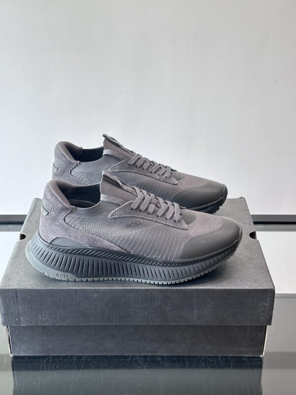 Boss authentic quality sneakers 2025