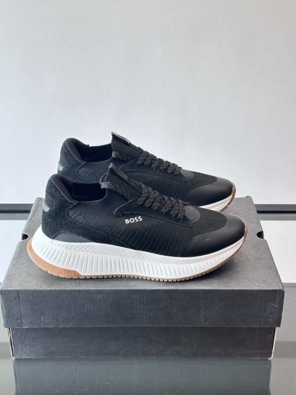 Boss authentic quality sneakers 2025