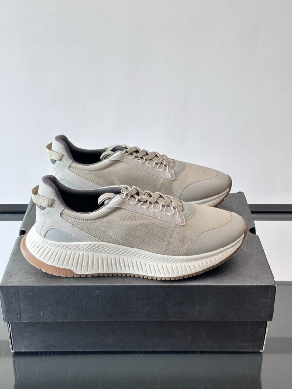 Boss authentic quality sneakers 2025