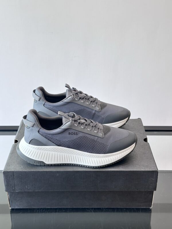 Boss authentic quality sneakers 2025