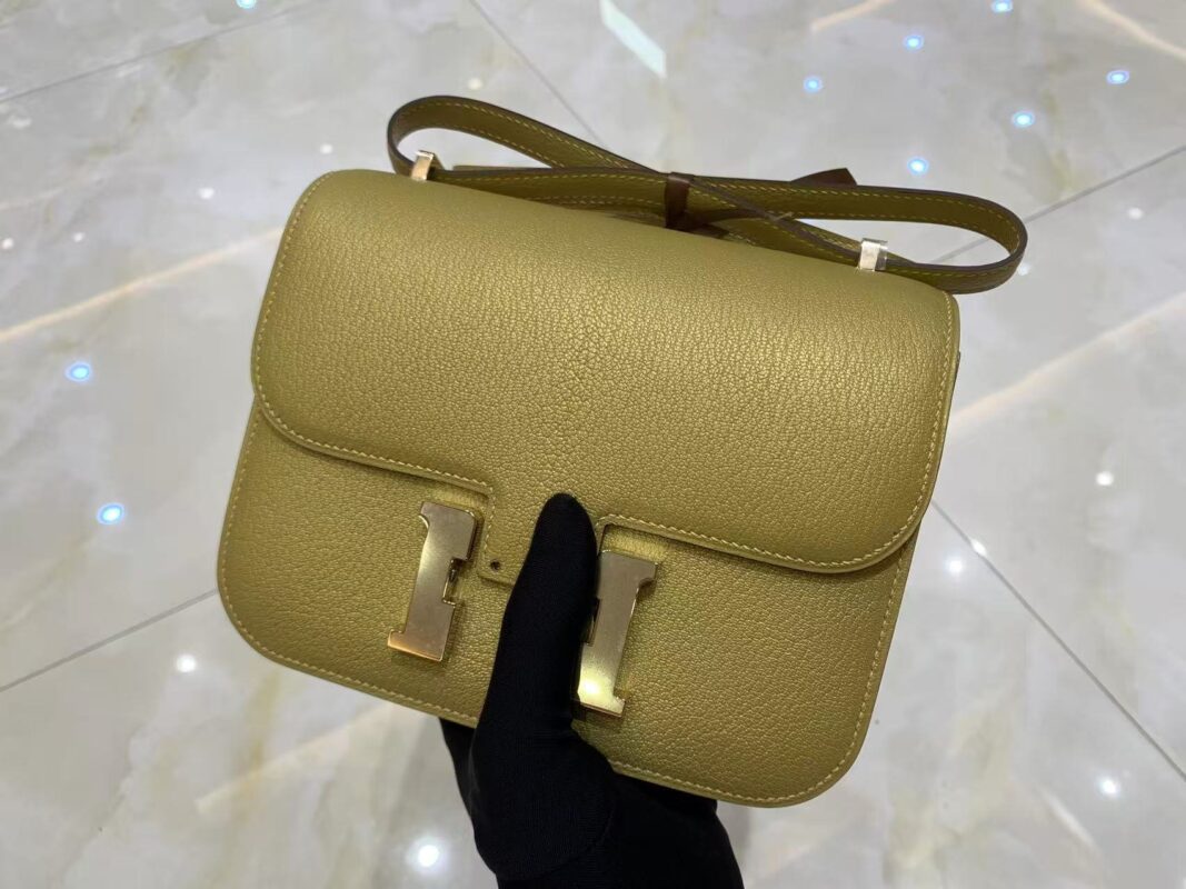 hermes constance 18 dore color