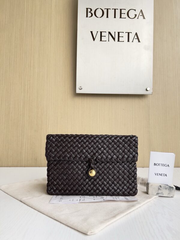 Bottega Veneta bag authentic quality 2025