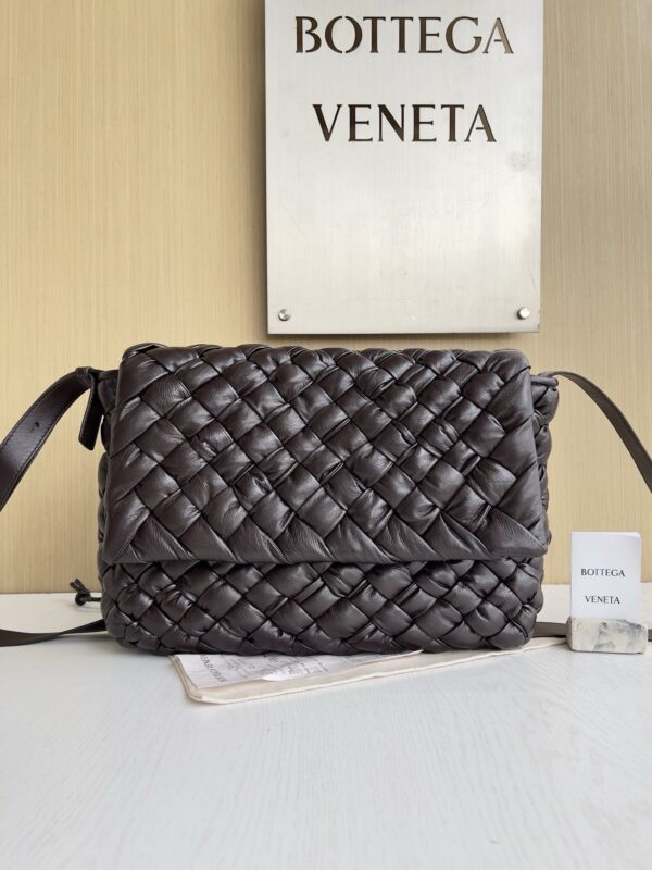 Bottega Veneta bag authentic quality 2025