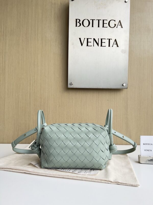 Bottega Veneta bag authentic quality 2025
