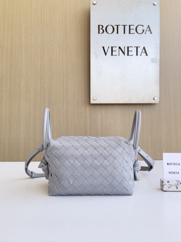 Bottega Veneta bag authentic quality 2025