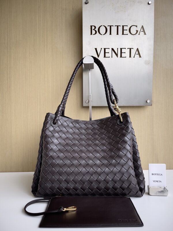Bottega Veneta bag authentic quality 2025
