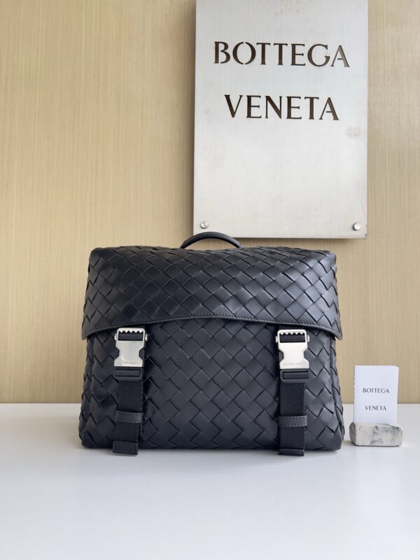 Bottega Veneta bag authentic quality 2025