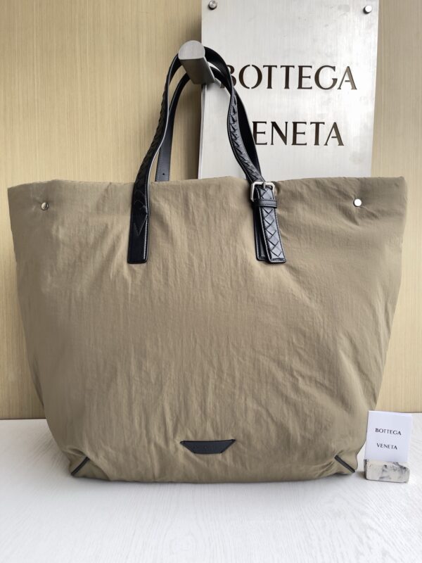 Bottega Veneta bag authentic quality 2025