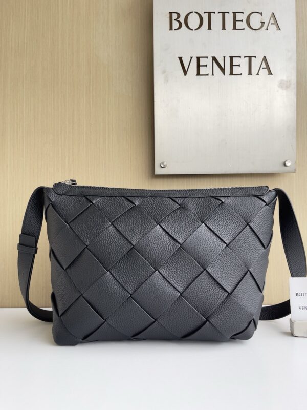 Bottega Veneta bag authentic quality 2025