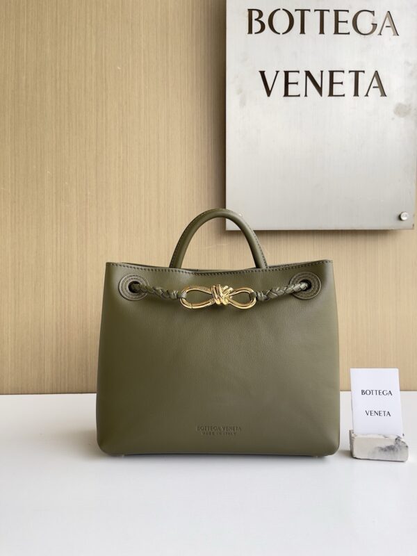 Bottega Veneta bag authentic quality 2025