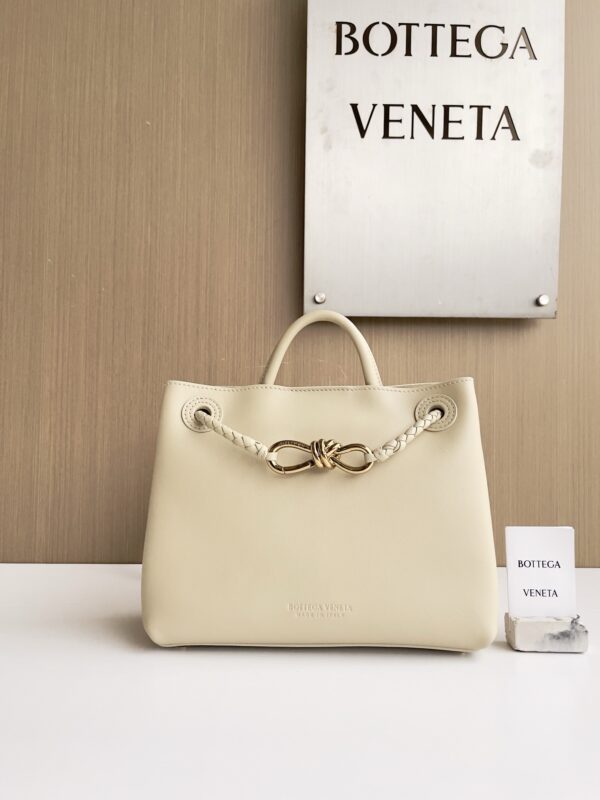 Bottega Veneta bag authentic quality 2025