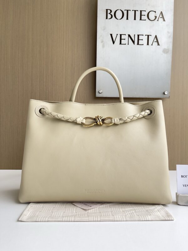 Bottega Veneta bag authentic quality 2025