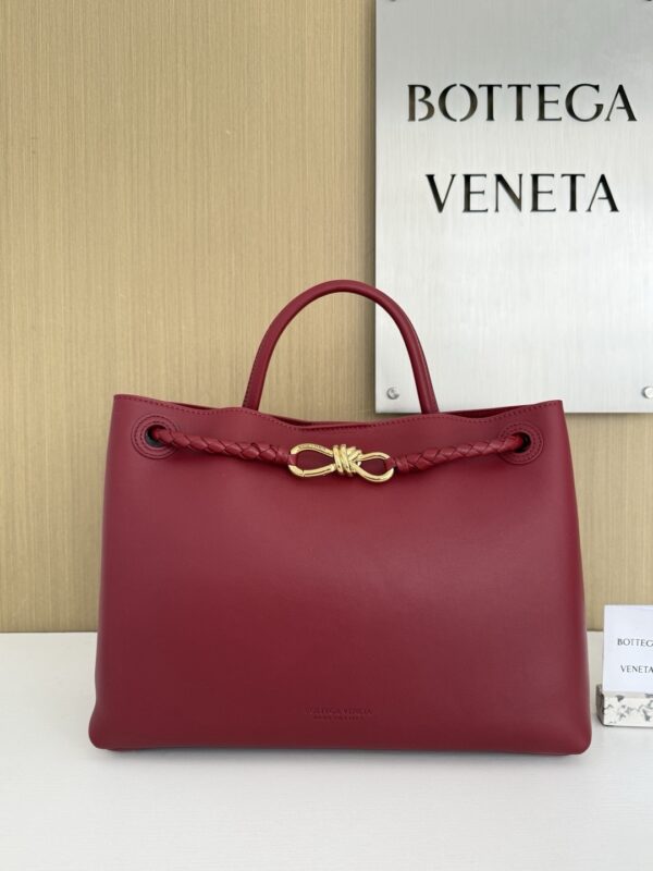 Bottega Veneta bag authentic quality 2025