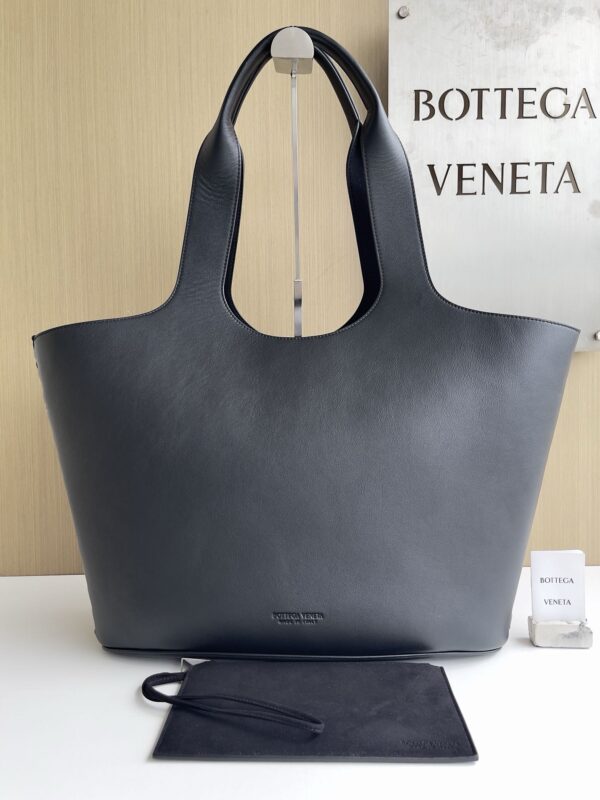 Bottega Veneta bag authentic quality 2025